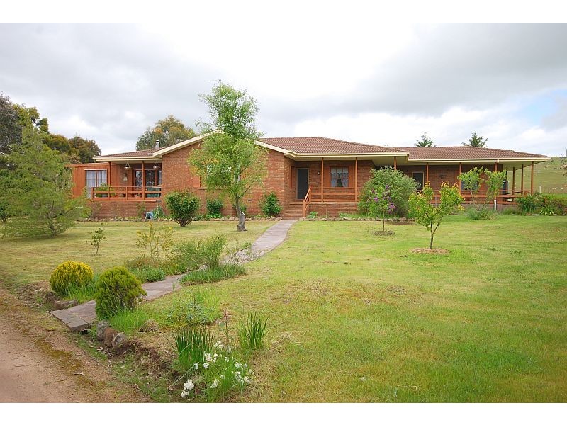 7 Troys Road, Waubra VIC 3352