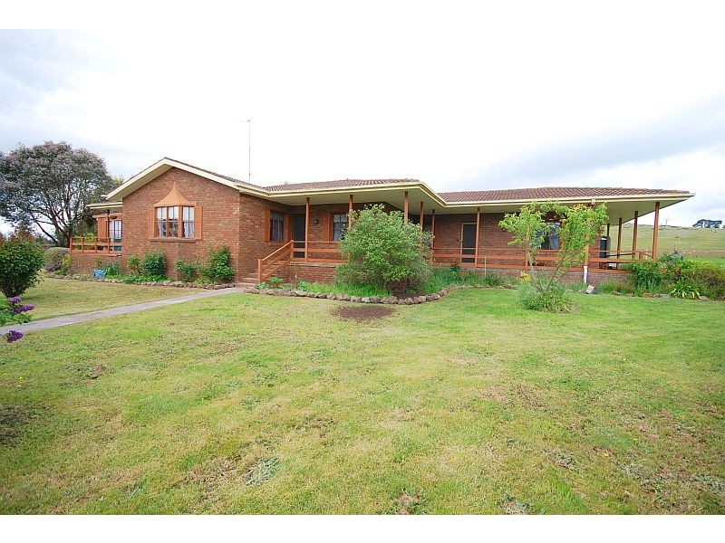 7 Troys Road, Waubra VIC 3352