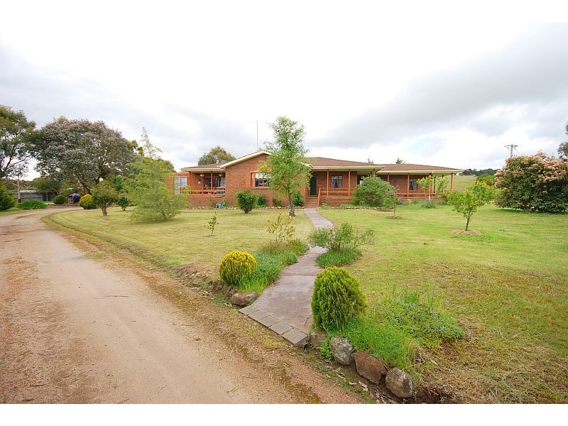 7 Troys Road, Waubra VIC 3352