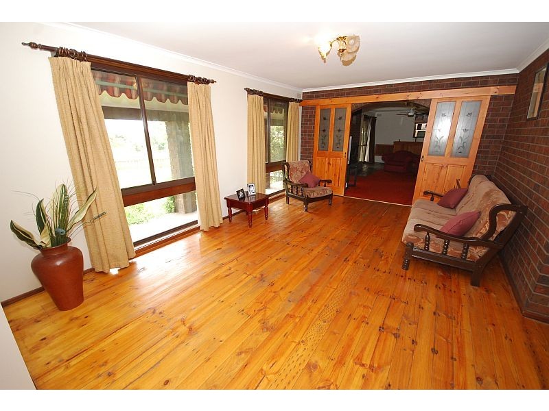 129 Hendersons Road, Smythes Creek VIC 3351