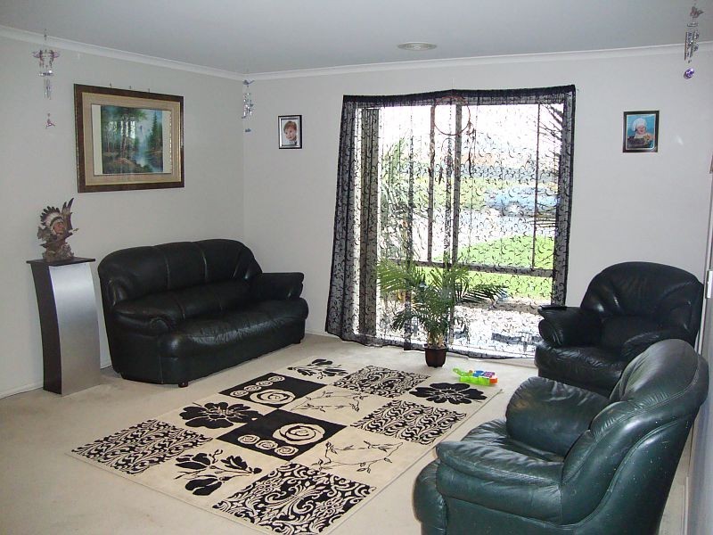 8 Adelphi Close, Delacombe VIC 3356