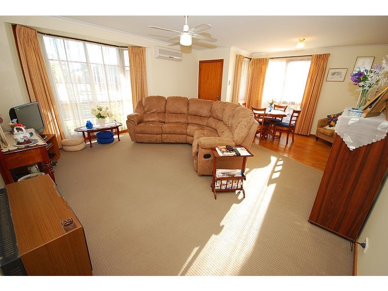 4/104 Vickers Street, Sebastopol VIC 3356