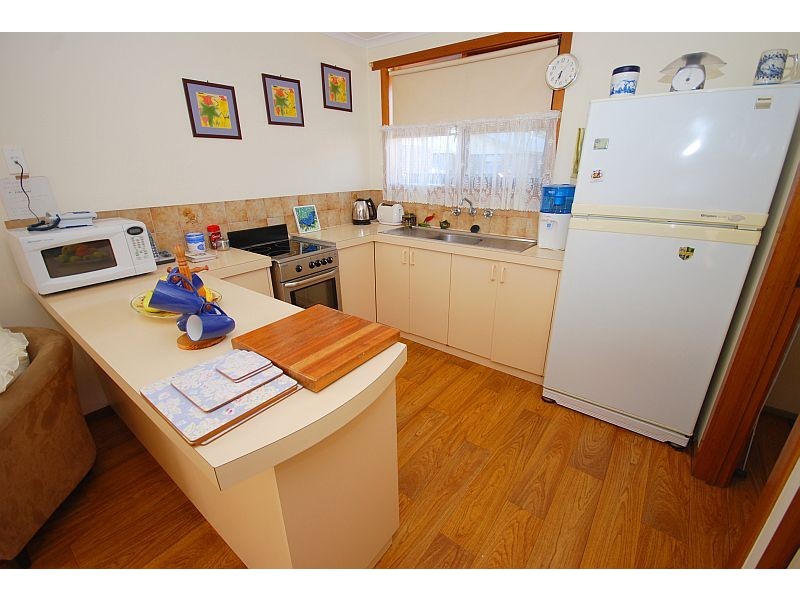 4/104 Vickers Street, Sebastopol VIC 3356