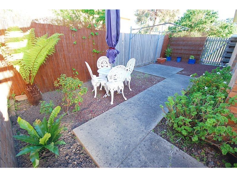 4/104 Vickers Street, Sebastopol VIC 3356