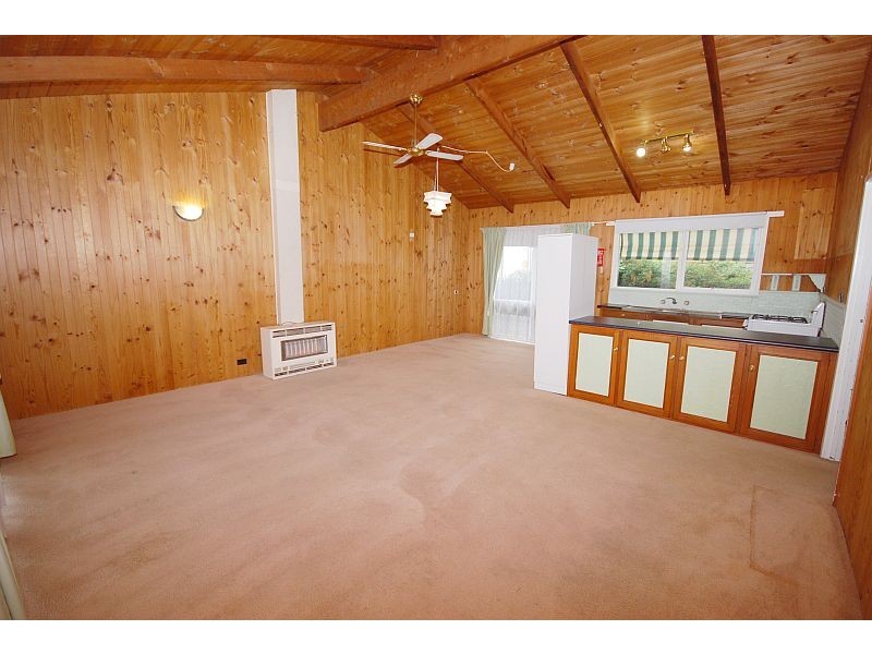 11 Nelson Street, Sebastopol VIC 3356