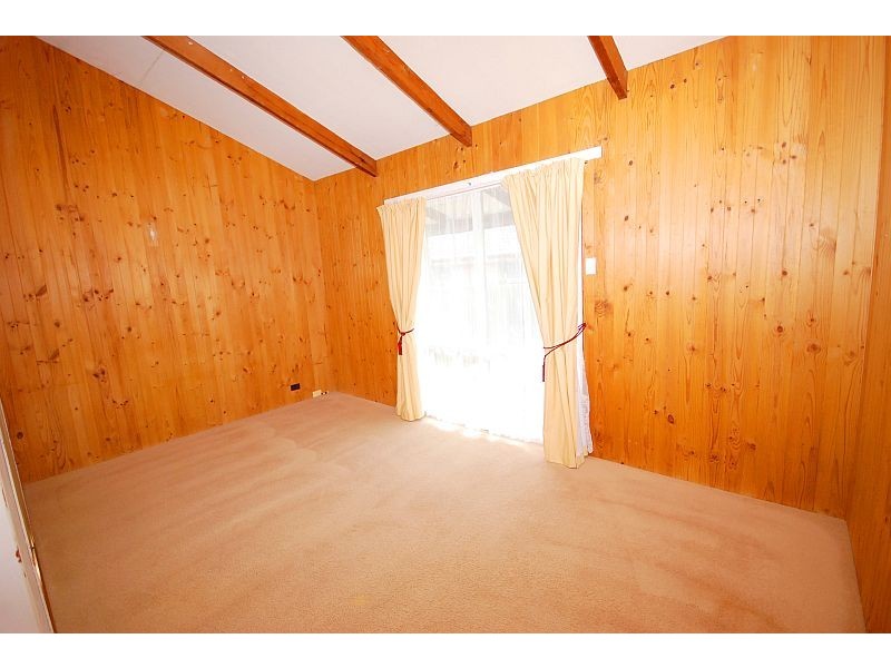 11 Nelson Street, Sebastopol VIC 3356