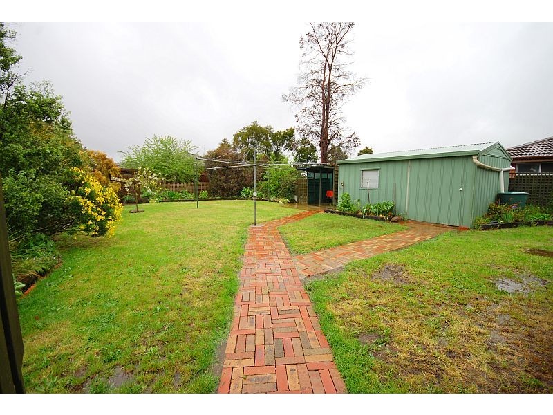 11 Nelson Street, Sebastopol VIC 3356