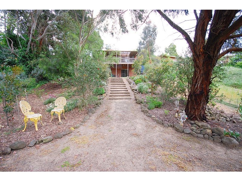 7 Hillcrest Road, Nerrina VIC 3350