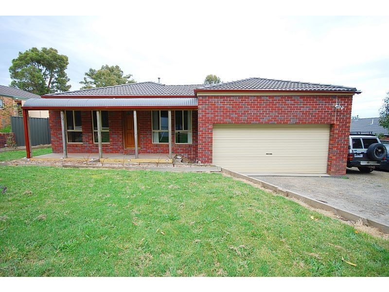 104 Greenhill Road, Mount Helen VIC 3350