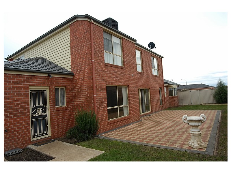 35 Dyson Drive, Alfredton VIC 3350