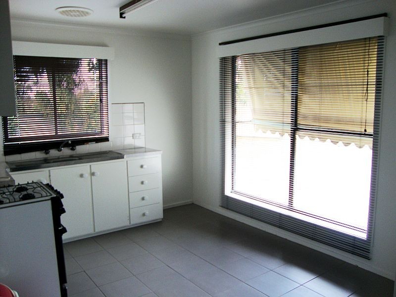 1330 Geelong Road, Mount Clear VIC 3350