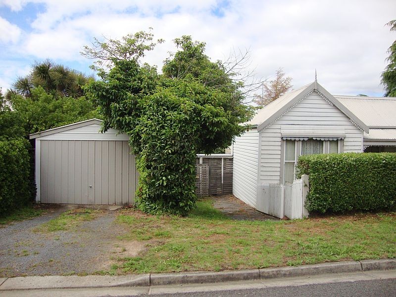 16 Glazebrook Street, Ballarat VIC 3350