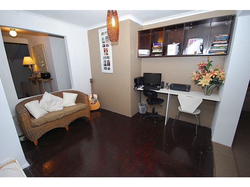 4 Grandison Avenue, Mount Clear VIC 3350