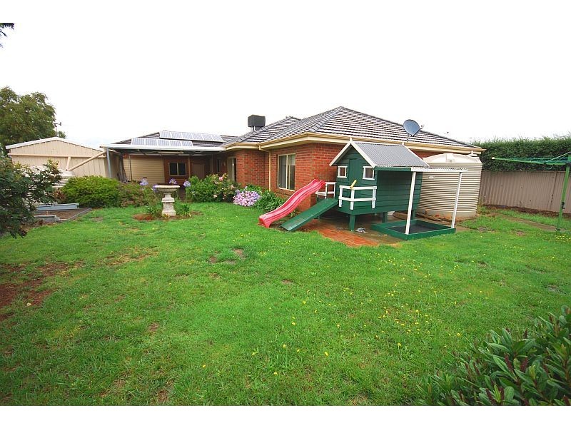 166 Cuthberts Road, Alfredton VIC 3350