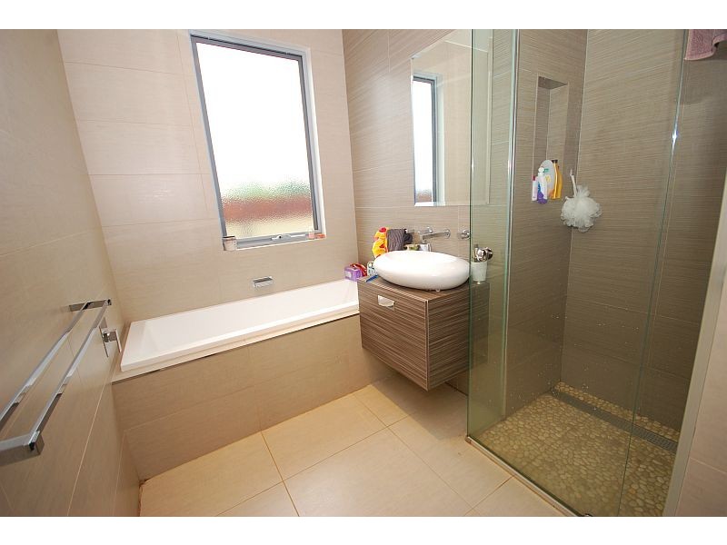 2/504 Sherrard Street, Black Hill VIC 3350