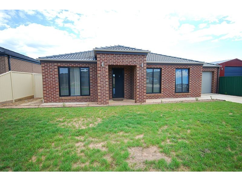 20 Mount View Drive, Sebastopol VIC 3356