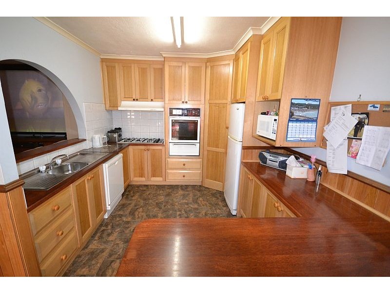 1034 Grevillea Road, Wendouree VIC 3355