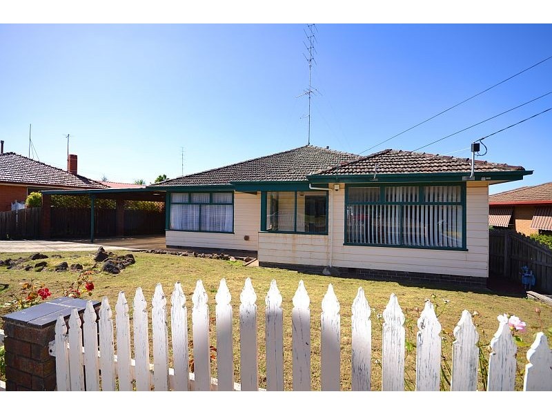 1034 Grevillea Road, Wendouree VIC 3355