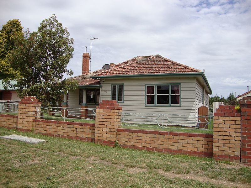 818 Eureka Street, Eureka VIC 3350
