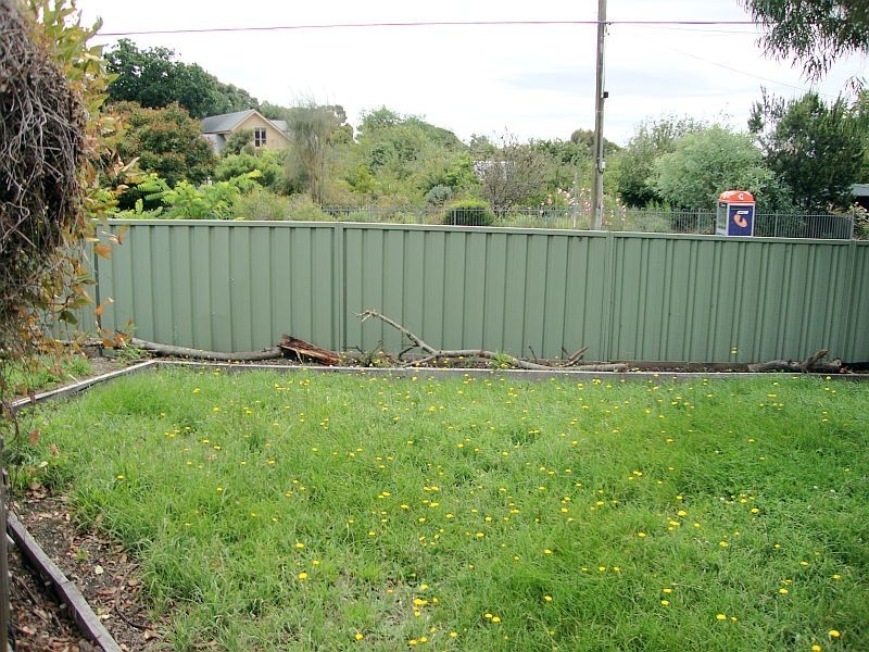 301 Joseph Street, Canadian VIC 3350