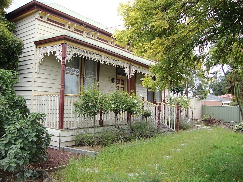 301 Joseph Street, Canadian VIC 3350