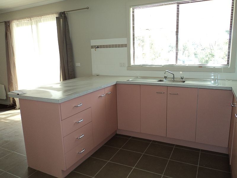 32 Young Street, Linton VIC 3360