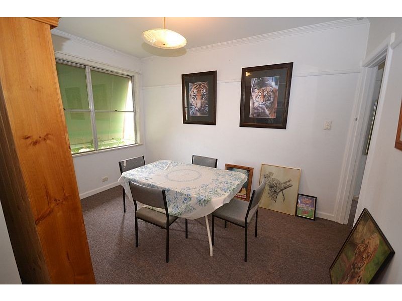 15 Banksia Road, Wendouree VIC 3355