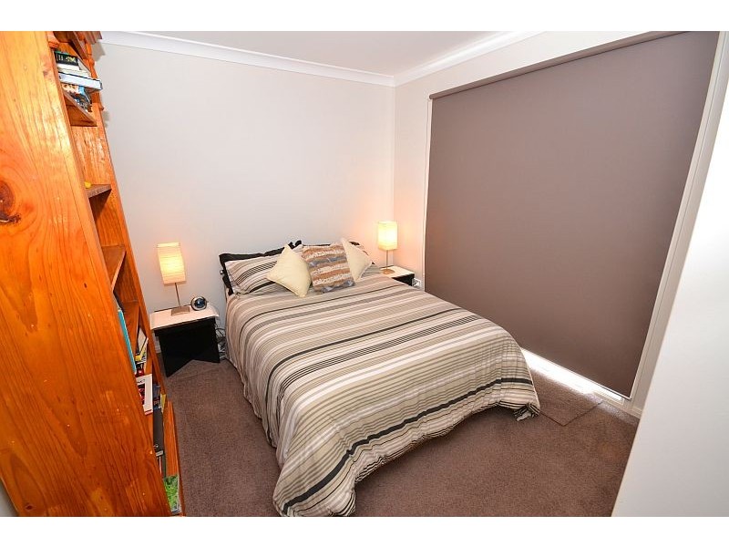 18 Platypus Drive, Mount Clear VIC 3350