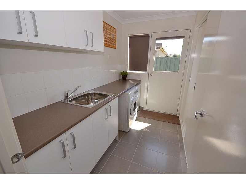 18 Platypus Drive, Mount Clear VIC 3350