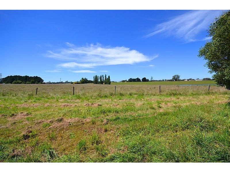 14 Lesters Road, Bungaree VIC 3352