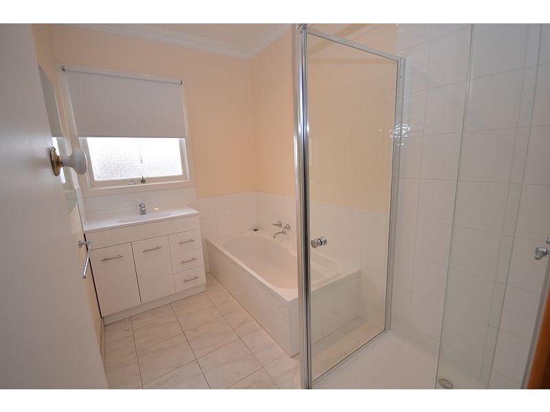 29 Cochrane Court, Invermay Park VIC 3350