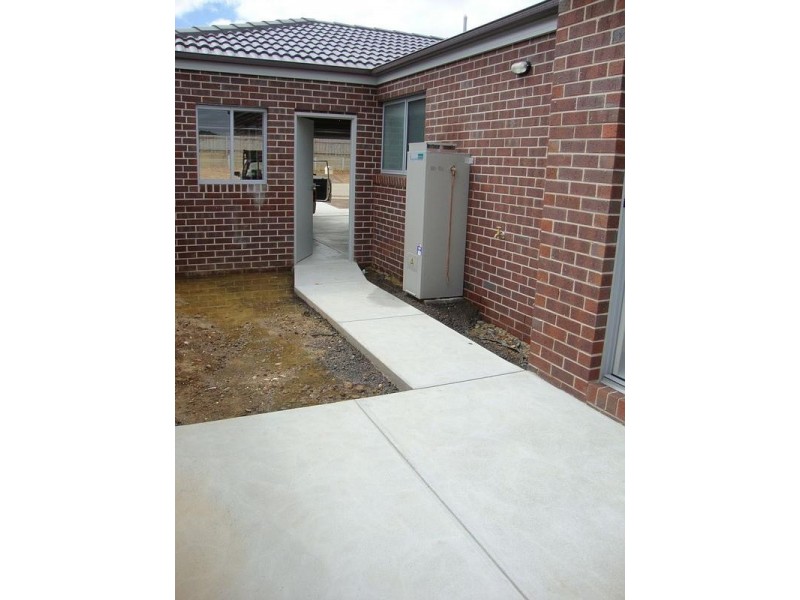 3 Muller Court, Mount Clear VIC 3350