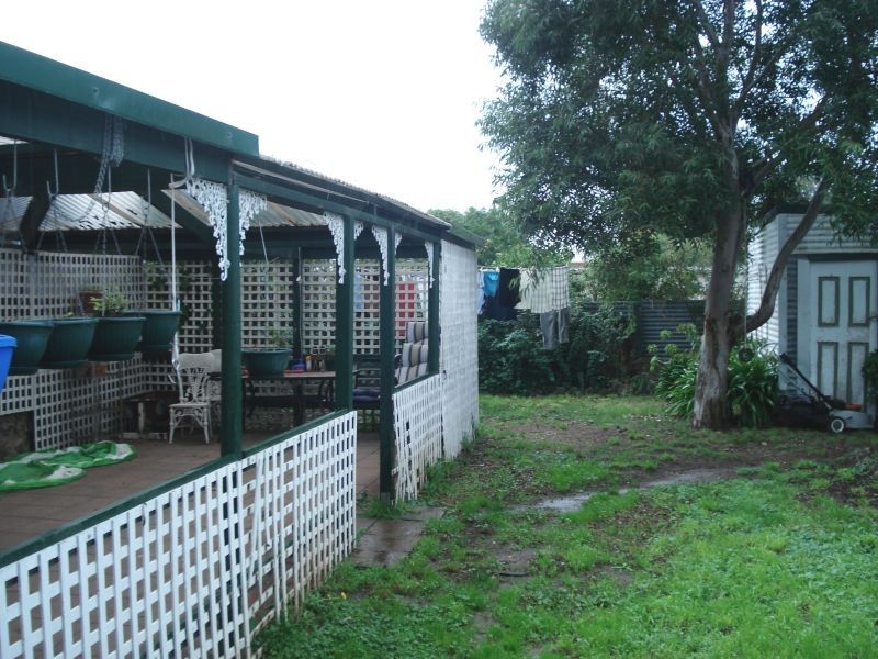 8 Park Street, Redan VIC 3350