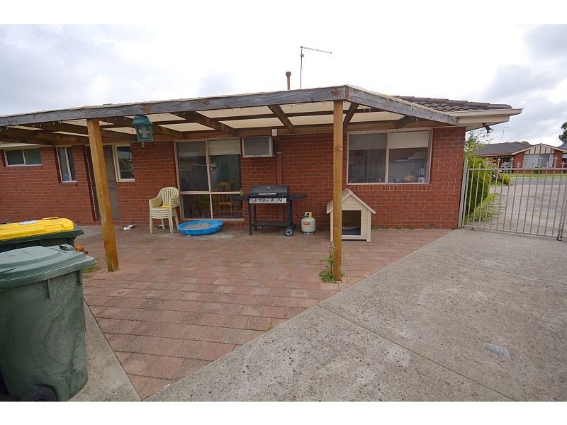 7 Zora Court, Sebastopol VIC 3356