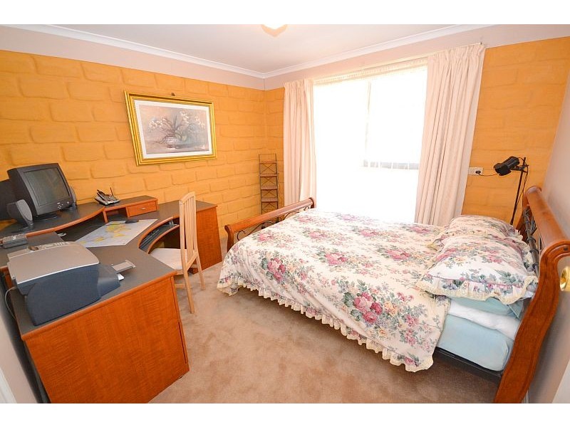 4 Laurence Drive, Snake Valley VIC 3351