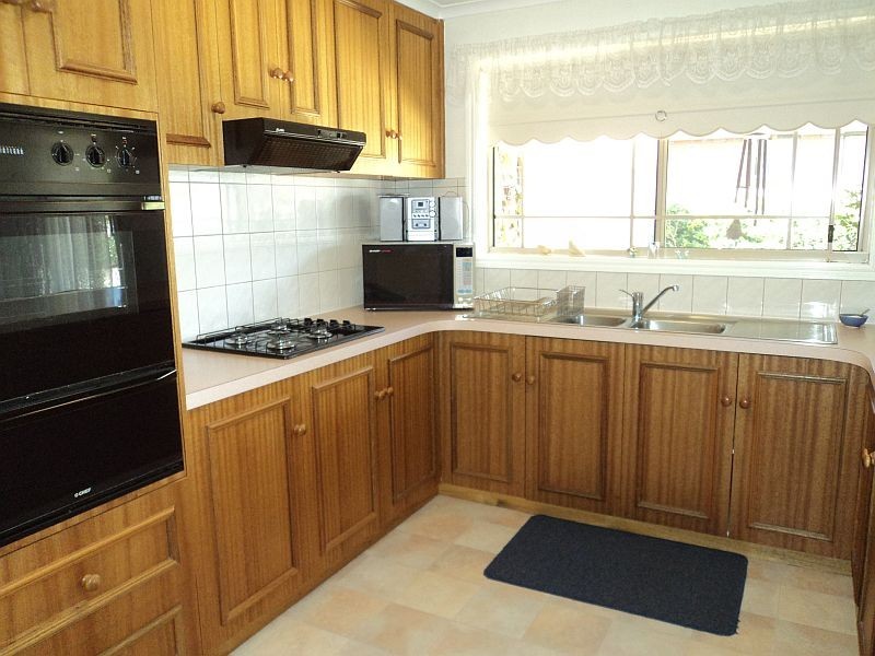 27 Shari Drive, Delacombe VIC 3356