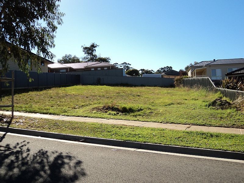 20 Catherine Court, Brown Hill VIC 3350