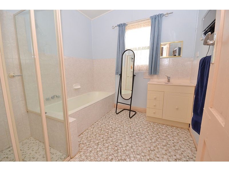 1010 Warrenheip Street, Buninyong VIC 3357