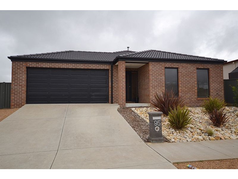95 Alfredton Drive, Alfredton VIC 3350