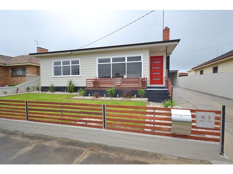 31 Head Street, Wendouree VIC 3355