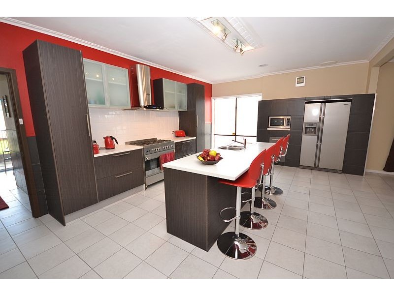 31 Head Street, Wendouree VIC 3355