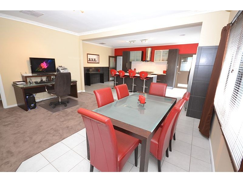 31 Head Street, Wendouree VIC 3355