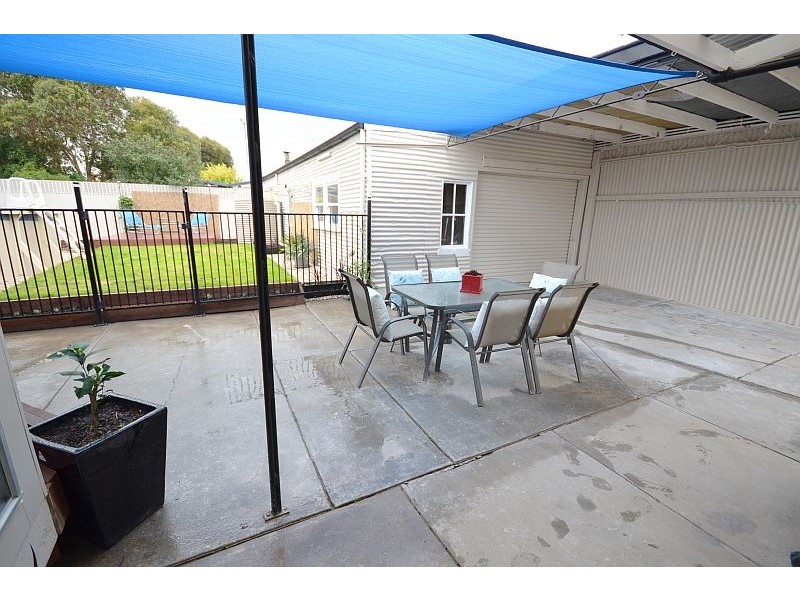 31 Head Street, Wendouree VIC 3355