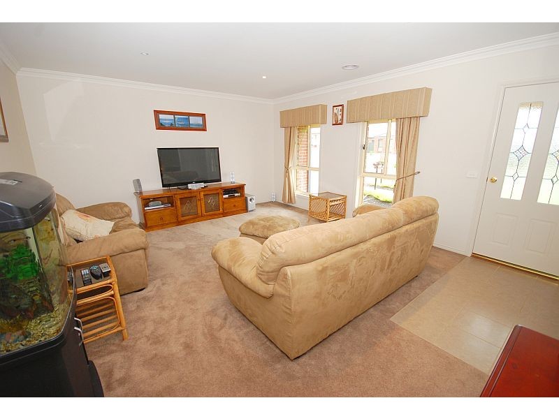 128 Alfredton Drive, Alfredton VIC 3350