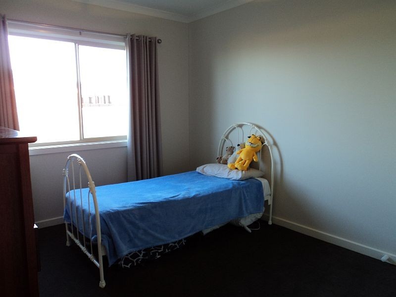 5 Holestein Close, Delacombe VIC 3356