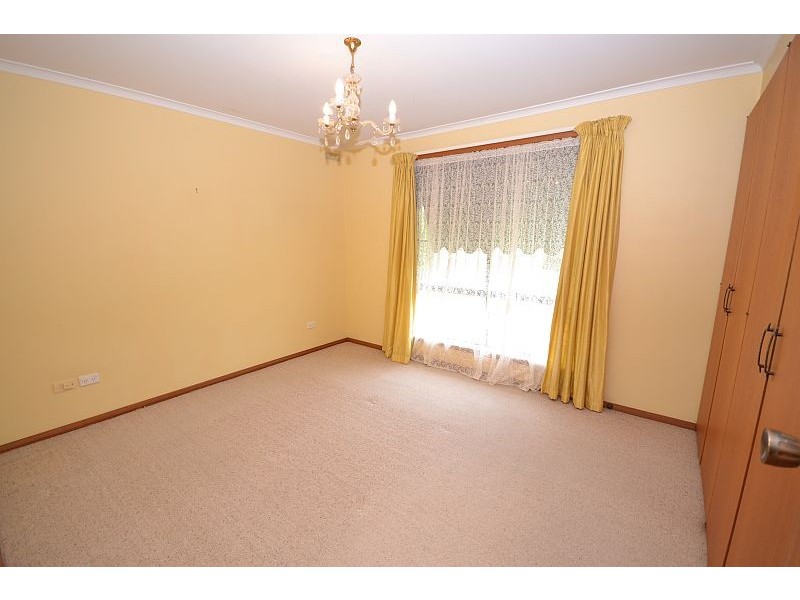 25 Kowree Crescent, Sebastopol VIC 3356