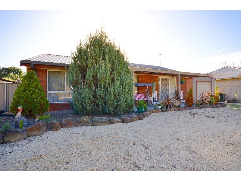 33 High Street, Beaufort VIC 3373