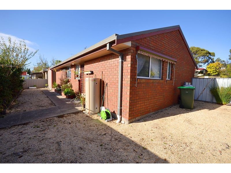 33 High Street, Beaufort VIC 3373