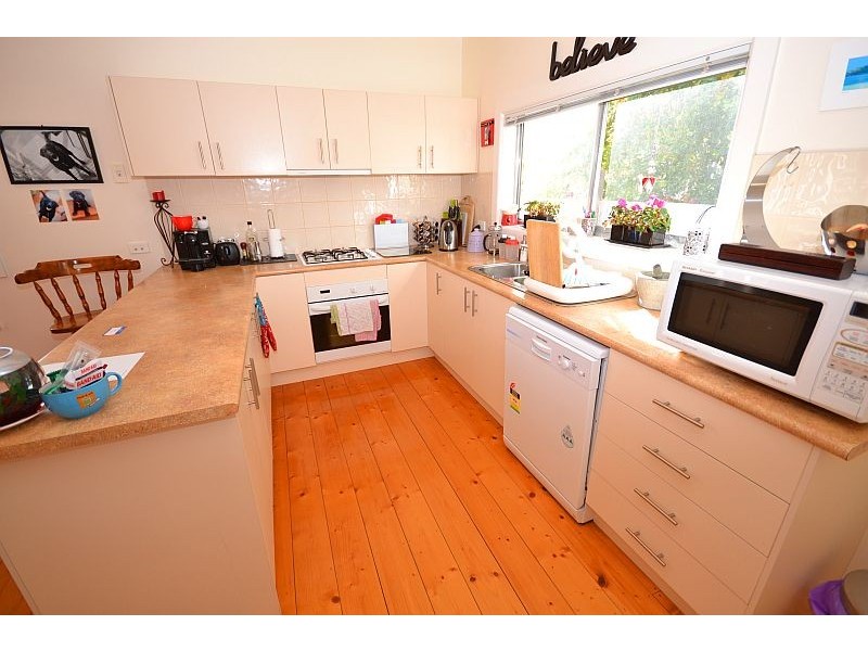 402 Ripon Street South, Ballarat Central VIC 3350