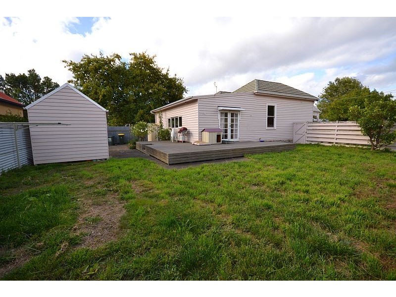 402 Ripon Street South, Ballarat Central VIC 3350